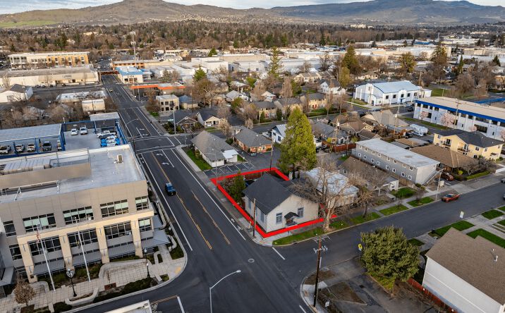 Pictures of Office, Mixed Use property located at 301 South Ivy Street, Medford, OR 97501 for sales - image #1