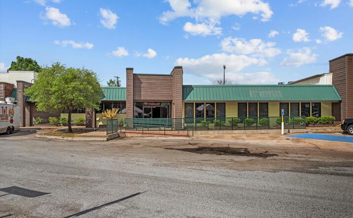 Pictures of Retail, Office, Mixed Use property located at 207 North Temple Drive, Burke, TX 75941 for sales - image #1
