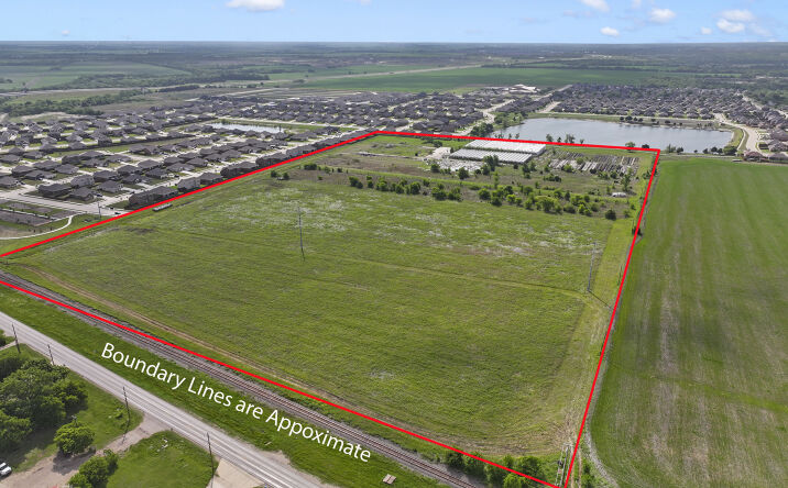 Pictures of Industrial, Land, Special Purpose property located at 1402 WYATT ST, WAXAHACHIE, TX 75165 for sales - image #1