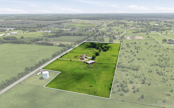 Pictures of Land property located at 998 BLEDSOE RD, GUNTER, TX 75058-3018 for sales - image #1