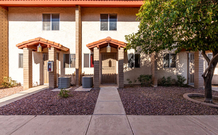 950 West Erie Street, Chandler