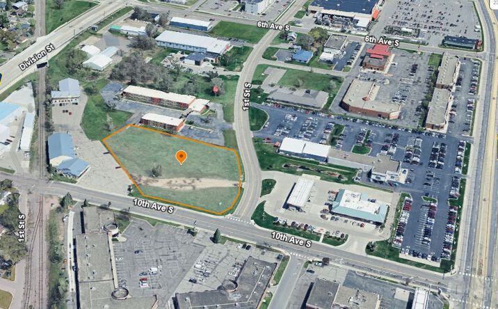 Pictures of Land property located at 50 10th Ave S, Waite Park, MN 56387 for sales - image #1