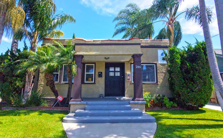 Pictures of Multifamily property located at 246 Newport, Long Beach, CA 90803 for sales - image #1