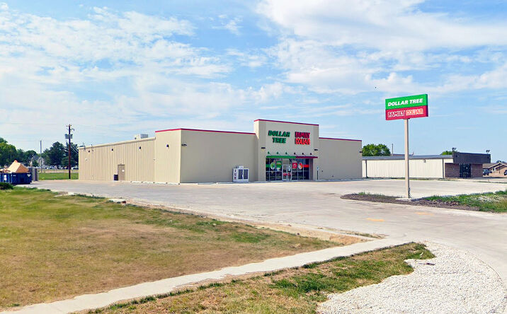 Pictures of Retail property located at 1099 North Cole Street, Bushnell, IL 61422 for sales - image #1