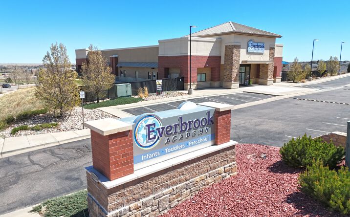 Pictures of Retail property located at 25850 E ARAPAHOE RD, AURORA, CO 80016-2217 for sales - image #1