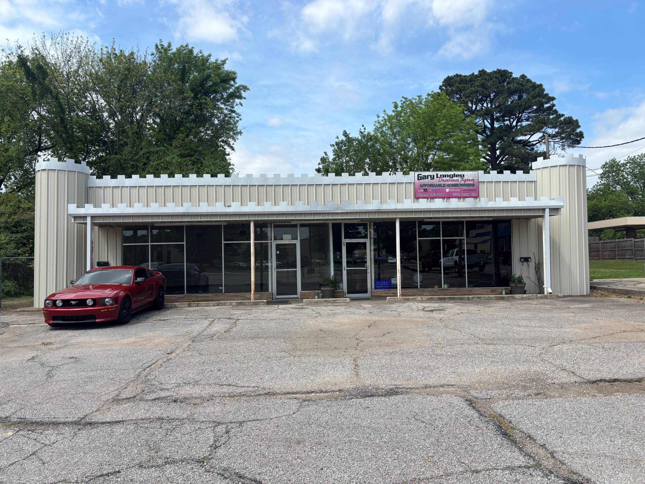 3312 Jenny Lind Rd, Fort Smith, AR 72901