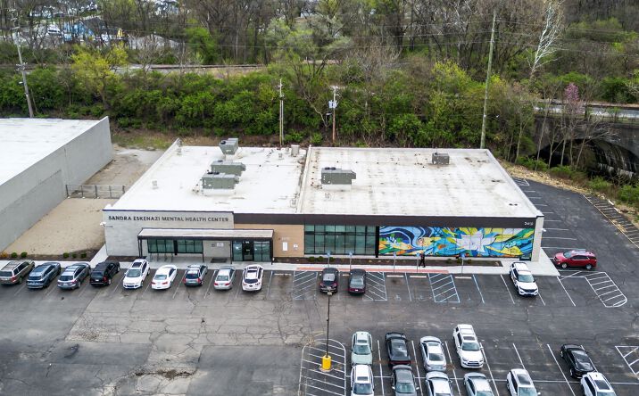 Pictures of Retail, Office, Special Purpose property located at 3419 English Ave, Indianapolis, IN 46201 for sales - image #1