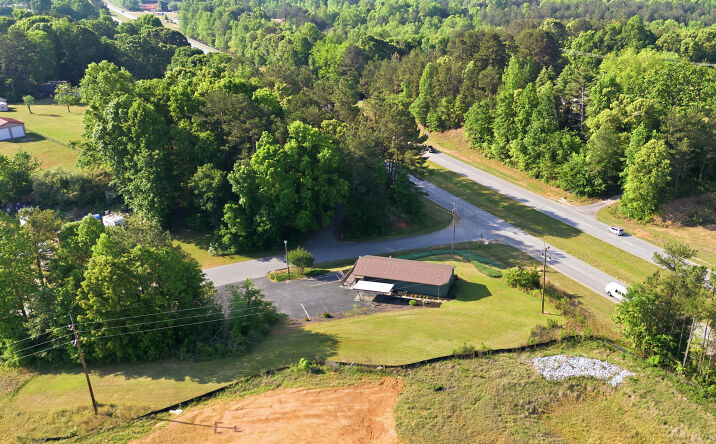 Pictures of Retail, Office, Special Purpose property located at 101 Misty Drive, West Union, SC 29696 for sales - image #1