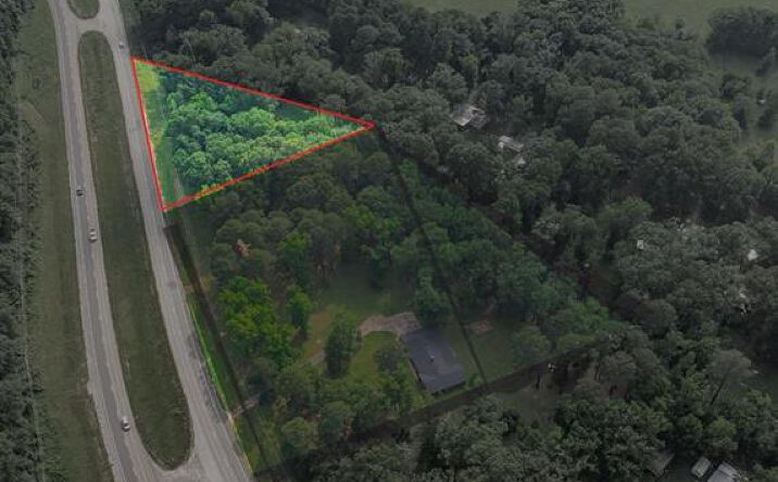 Pictures of Land property located at 1.5 Acres Highway 171, Stonewall, LA 71078 for sales - image #1