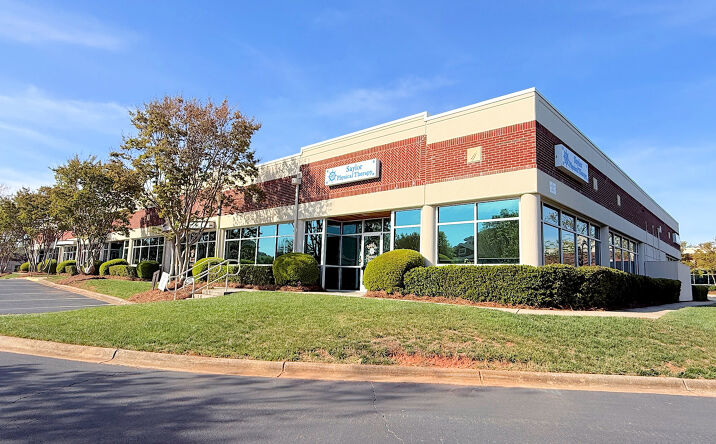Pictures of Retail, Office property located at 136 Corporate Park Drive, Mooresville, NC 28117 for sales - image #1