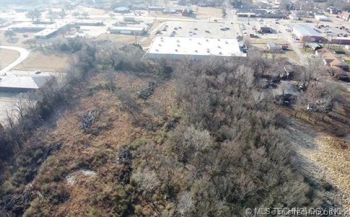 Pictures of Land, Office property located at Commerce, Holdenville, OK 74848 for sales - image #1