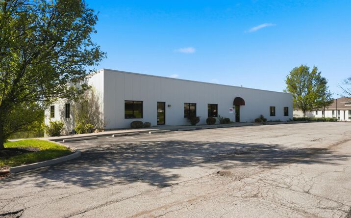 Pictures of Special Purpose property located at 7619 W Jefferson Boulevard, Fort Wayne, IN 46804 for sales - image #1