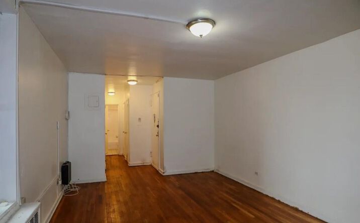 Pictures of Office property located at 8712 175th Street, Queens, NY 11432 for sales - image #1