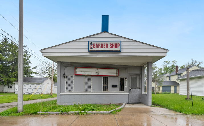 Pictures of Retail, Land, Business for Sale property located at 714 Oxford Street, Fort Wayne, IN 46806, 3417 South Hanna Street, Fort Wayne, IN 46806 for sales - image #1
