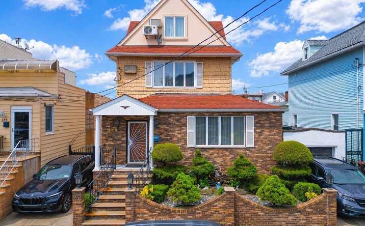 Pictures of Multifamily property located at 189 Bay 10th Street, Brooklyn, NY 11228 for sales - image #1