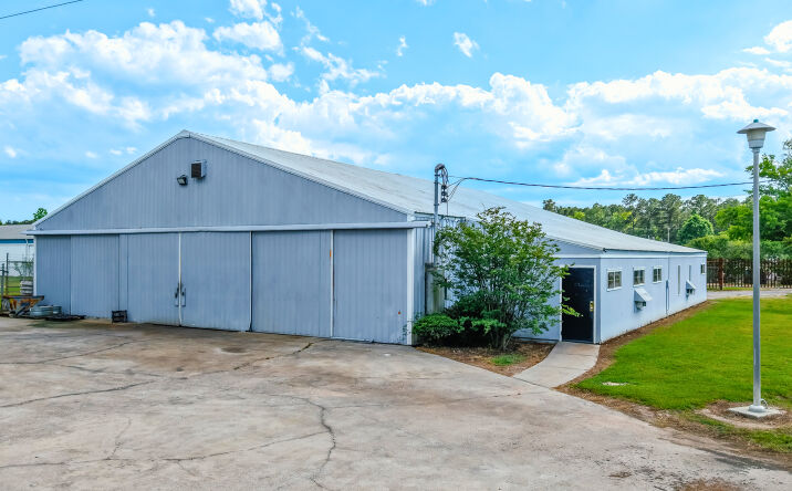 Pictures of Industrial property located at 110 AIRPORT ENTRANCE RD, SUMMERVILLE, SC 29483-4700 for sales - image #1