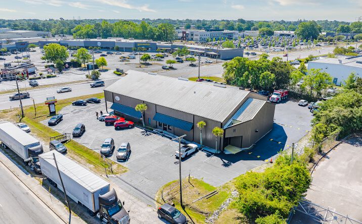 Pictures of Retail, Office, Industrial property located at 4405 Dorchester Road, North Charleston, SC 29405 for sales - image #1