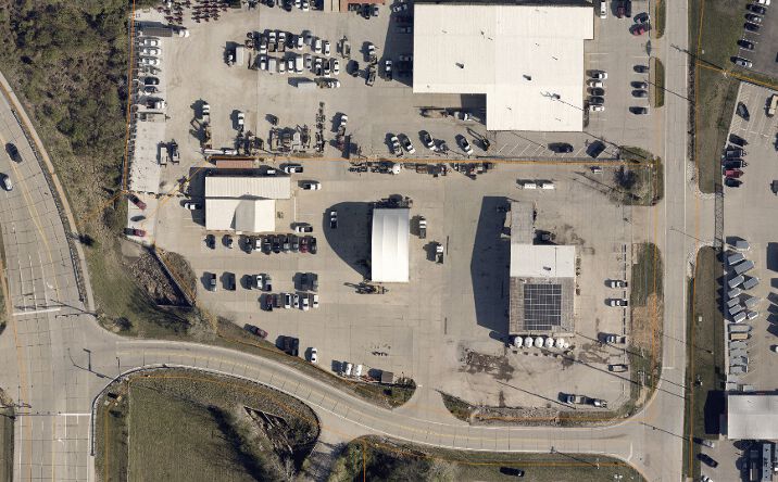 Pictures of Office, Industrial property located at 401 South Cool Springs Road, O'Fallon, MO 63366, 405 South Cool Springs Road, O'Fallon, MO 63366 for sales - image #1