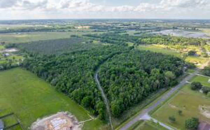 Pictures of Land property located at 700 Blk Bosco Highway, Church Point, LA 70525 for sales - image #1