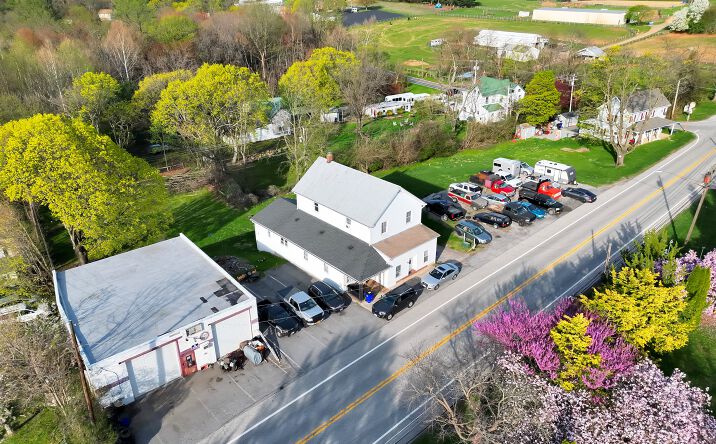 Pictures of Retail, Multifamily, Mixed Use property located at 16708 FREDERICK RD, MOUNT AIRY, MD 21771 for sales - image #1