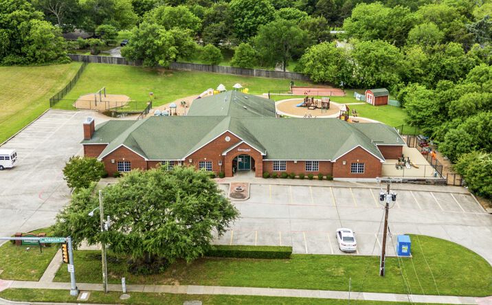 Pictures of Retail, Special Purpose property located at 4118 Robinson Road, Grand Prairie, TX 75052 for sales - image #1
