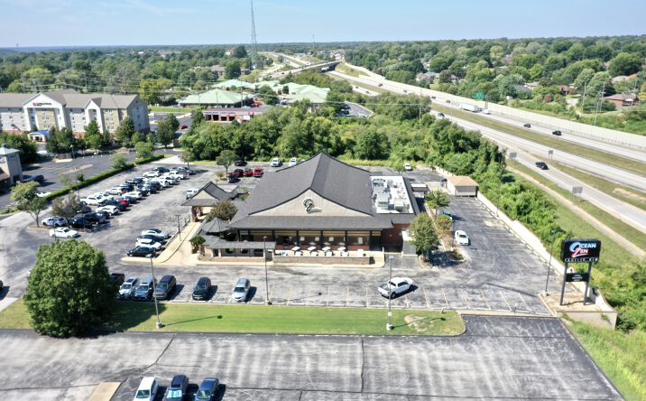 Pictures of Retail property located at 4117 S National Ave, Springfield, MO 65807 for sales - image #1