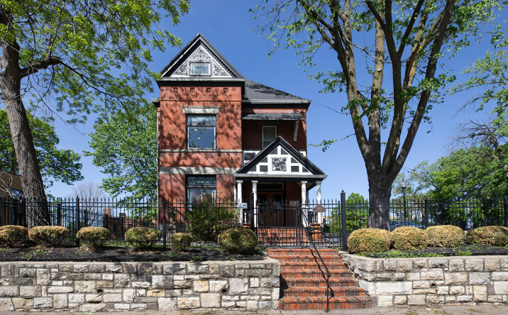 Pictures of Special Purpose property located at 1020 Pennsylvania Avenue, KCMO, MO 64105 for sales - image #1