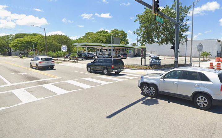 Pictures of Retail property located at 1301 Northeast 4th Avenue, Fort Lauderdale, FL 33304 for sales - image #1