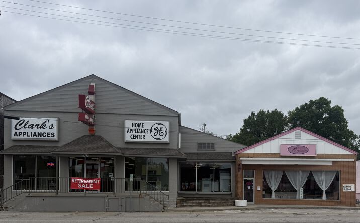 Pictures of Retail, Office, Mixed Use property located at 9715 East 63rd Street, Raytown, MO 64133, 9711 East 63rd Street, Raytown, MO 64133 for sales - image #1