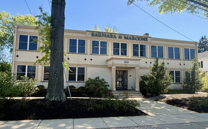 Pictures of Office property located at 315 LOWELL AVE, MERCERVILLE, NJ 08619 for sales - image #1