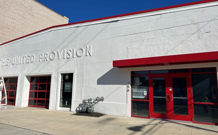 Pictures of Retail property located at 156 Ohio Avenue, Columbus, OH 43205 for sales - image #1