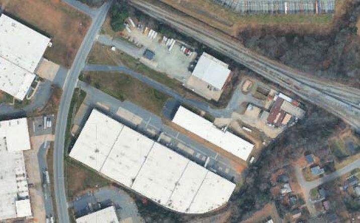 Pictures of Retail, Industrial property located at 5216 Hovis Road, Charlotte, NC 28208 for sales - image #1