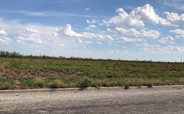 Pictures of Land property located at S County Rd 327, Seminole, TX 79360 for sales - image #1