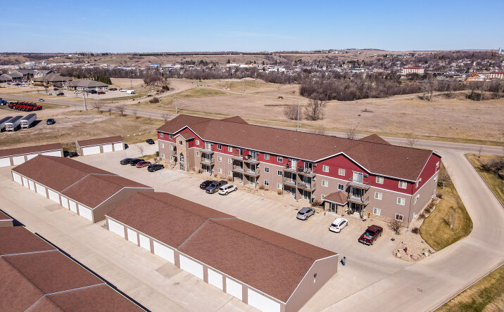 Pictures of Multifamily property located at 258 Wintershow Road Southeast, Valley City, ND 58072 for sales - image #1