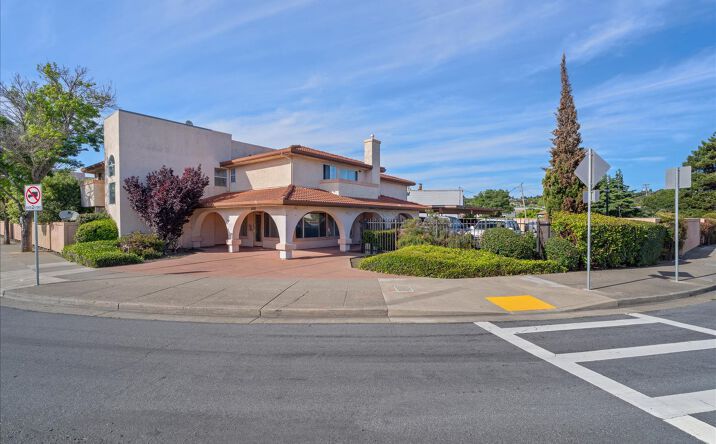 Pictures of Multifamily property located at 2001 BROADWAY AVE, SAN PABLO, CA 94806 for sales - image #1