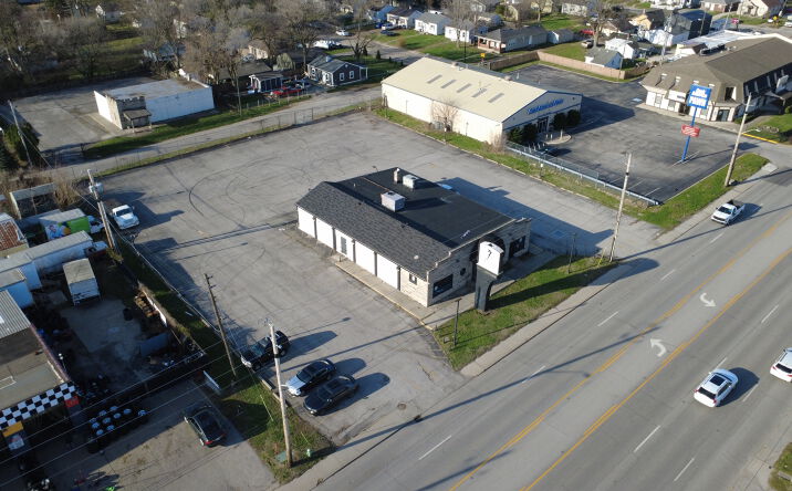 Pictures of Retail property located at 3535 West 16th Street, Indianapolis, IN 46222 for sales - image #1