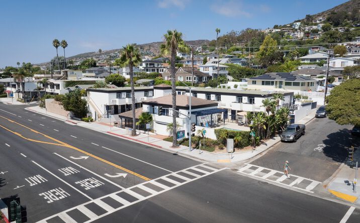 Pictures of Hospitality property located at 1404 N COAST HWY, LAGUNA BEACH, CA 92651-1341 for sales - image #1