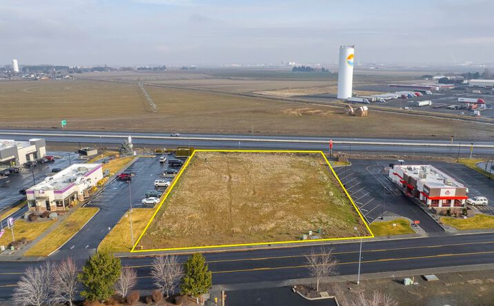 Pictures of Retail, Office, Hospitality property located at 2421 S Maiers Rd, Moses Lake, WA 98837 for sales - image #1