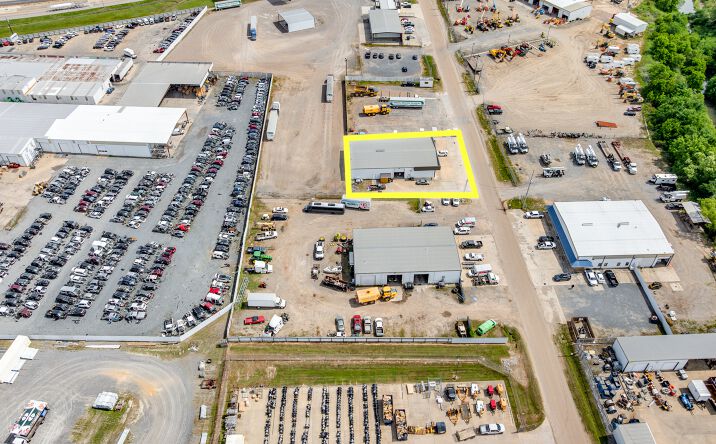 Pictures of Retail, Industrial property located at 169 STERLING AVE, WEST MONROE, LA 71292-8059 for sales - image #1