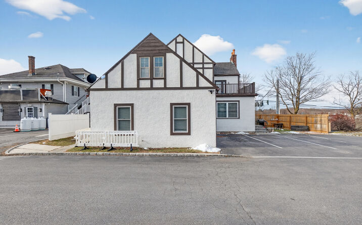 Pictures of Retail property located at 2002 East Main Street, Mohegan Lake, NY 10547 for sales - image #1