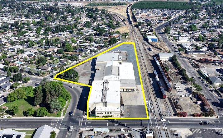 Pictures of Industrial property located at 301 North G Street, Exeter, CA 93221 for sales - image #1