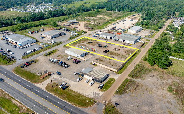 Pictures of Retail property located at 108 Harold Street, West Monroe, LA 71292 for sales - image #1