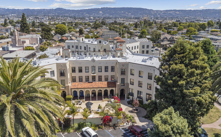 Pictures of Retail, Multifamily property located at 1415 Broadway, Alameda, CA 94501 for sales - image #1