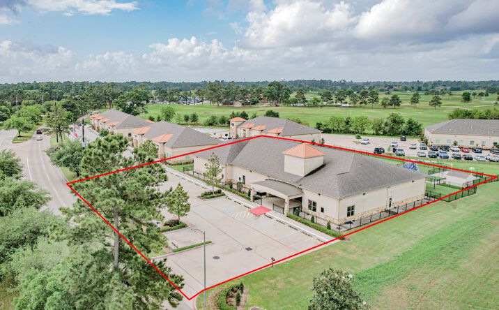 Pictures of Retail, Office property located at 19559 Champion Forest Drive, Spring, TX 77379 for sales - image #1