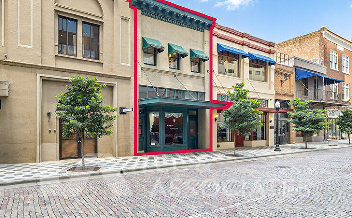 Pictures of Office property located at 17 East Pine Street, Orlando, FL 32801 for sales - image #1