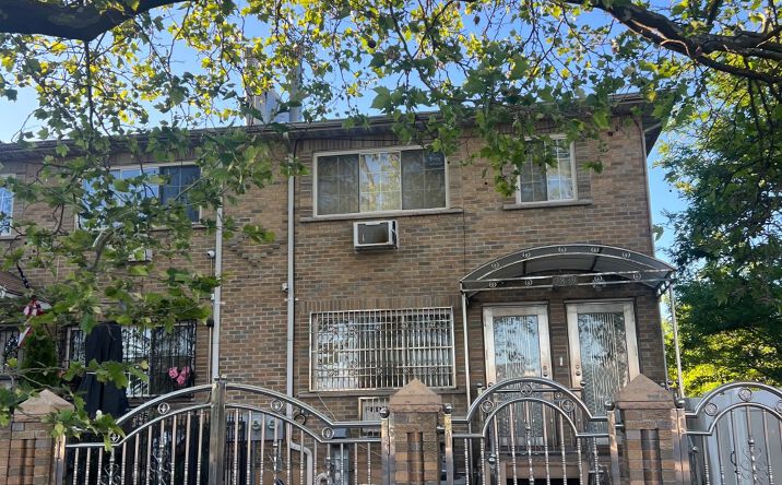 Pictures of Mixed Use property located at 2839 Linden Boulevard, Brooklyn, NY 11208 for sales - image #1