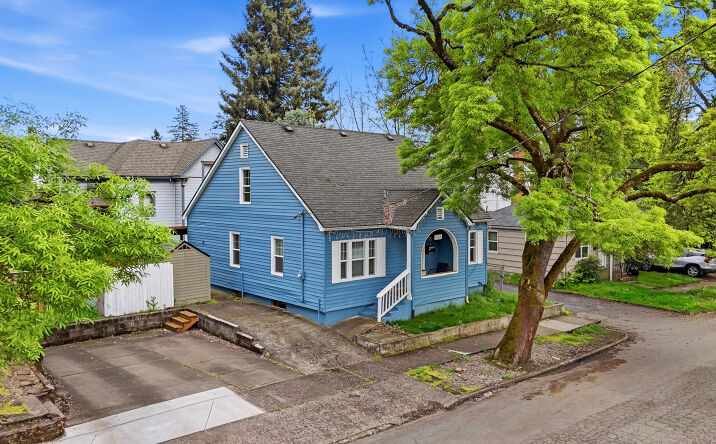 Pictures of Multifamily property located at 1760 MCCOY AVE NE, SALEM, OR 97301-7832 for sales - image #1