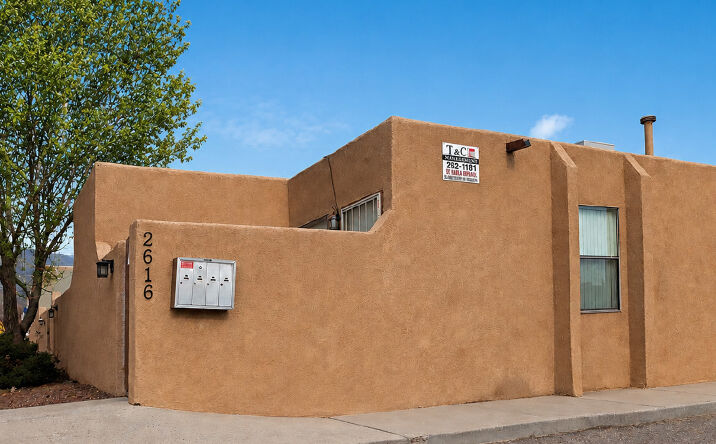 Pictures of Multifamily property located at 2616 MURIEL ST NE, ALBUQUERQUE, NM 87112-1753 for sales - image #1