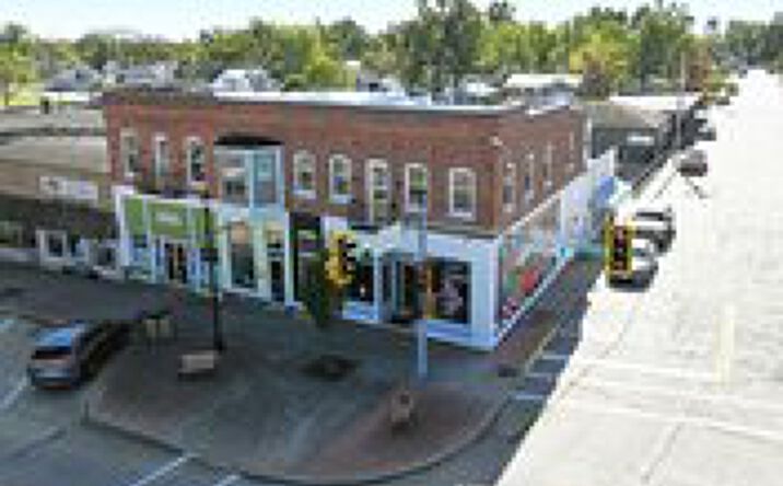 Pictures of Office, Hospitality, Mixed Use property located at 23 25/27 W St Joseph St, Perryville, MO 63775 for sales - image #1