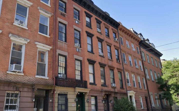 Pictures of Multifamily property located at 404 W 22nd St, New York, NY 10011 for sales - image #1